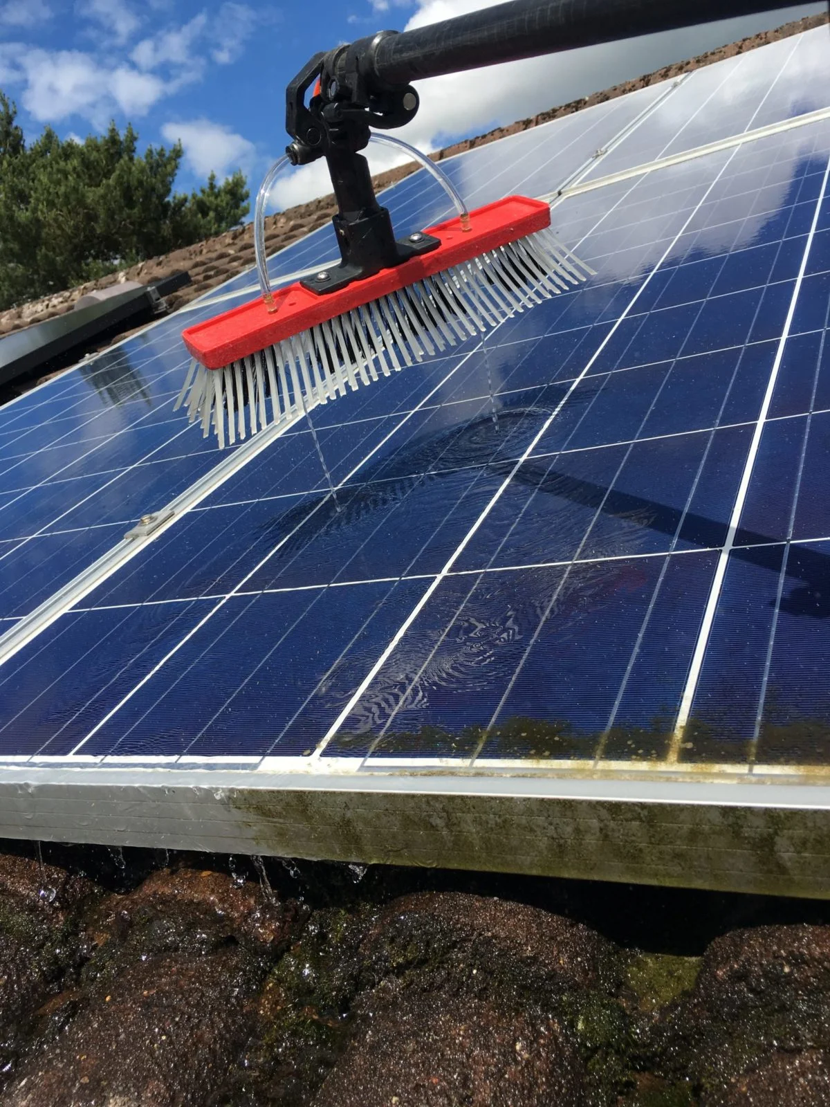 solar panel cleaning Airdrie